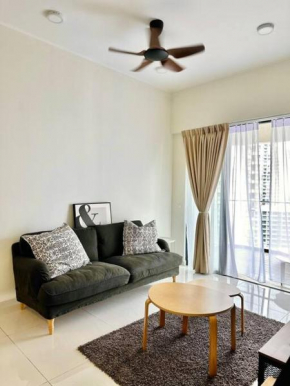 Danga Bay Homey Stay